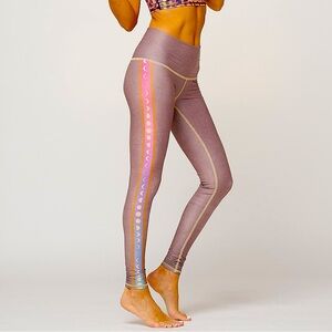 Teeki Hot Pants Rainbow Moon Yoga Exercise Workout Legging medium